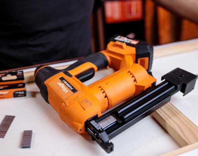 Akumulatorska heftalica Villager Fuse VAT 3520 Sa poklon baterijom i punjačem - dodatni pogled