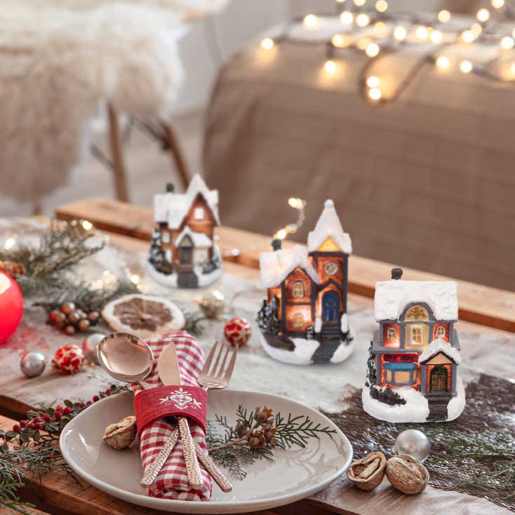 Svetleće zimske kućice 12 kom. V10cm Na baterije KDC01 - dodatni pogled