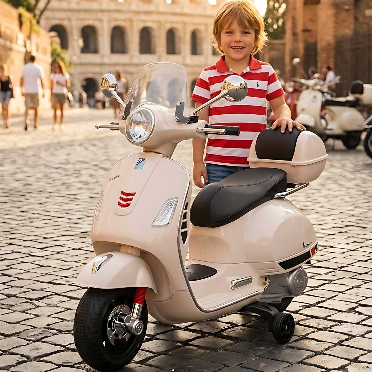 AKU Vespa Licencirani Model - Bela Sa Pomoćnim Točkovima - dodatni pogled