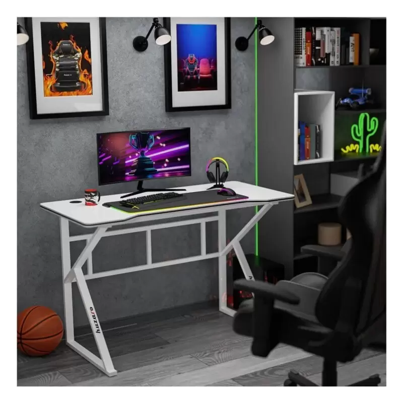 Huzaro Hero 1.6 Beli Gaming Sto 120x60 cm