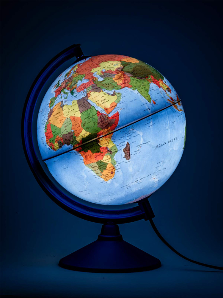 Globus Target na srpskom jeziku 30cm + slagalica 100 delova - dodatni pogled