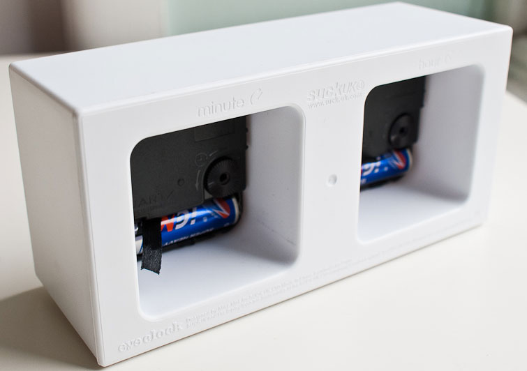 SuckUK Eye Clock - dodatni pogled