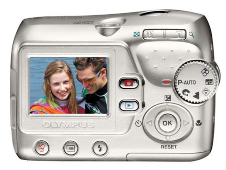 Olympus FE 110 digitalni fotoaparat Power Kit (OlympusTorbica + Punjač + 2 NiMH Baterije) - dodatni pogled