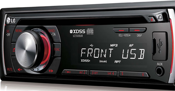 LG audio sistem za automobil LCS500UR - dodatni pogled