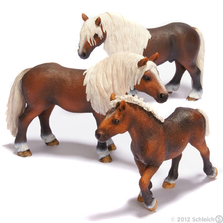 Schleich Domaće životinje - Švarcvaldski pastuv 13663 - dodatni pogled