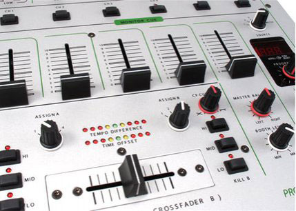 Pronomic DJM500 5-kanalni DJ Mixer sas DJ efektima - dodatni pogled