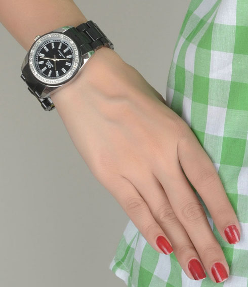 QnQ Ženski Ručni Sat sa Cirkonima GQ13J202Y - dodatni pogled