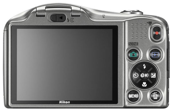 Nikon CoolPix L610 digitalni fotoaparat Silver 16972 - dodatni pogled