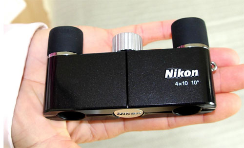 Nikon dvogled 4x10DCF Crni 21041 - dodatni pogled