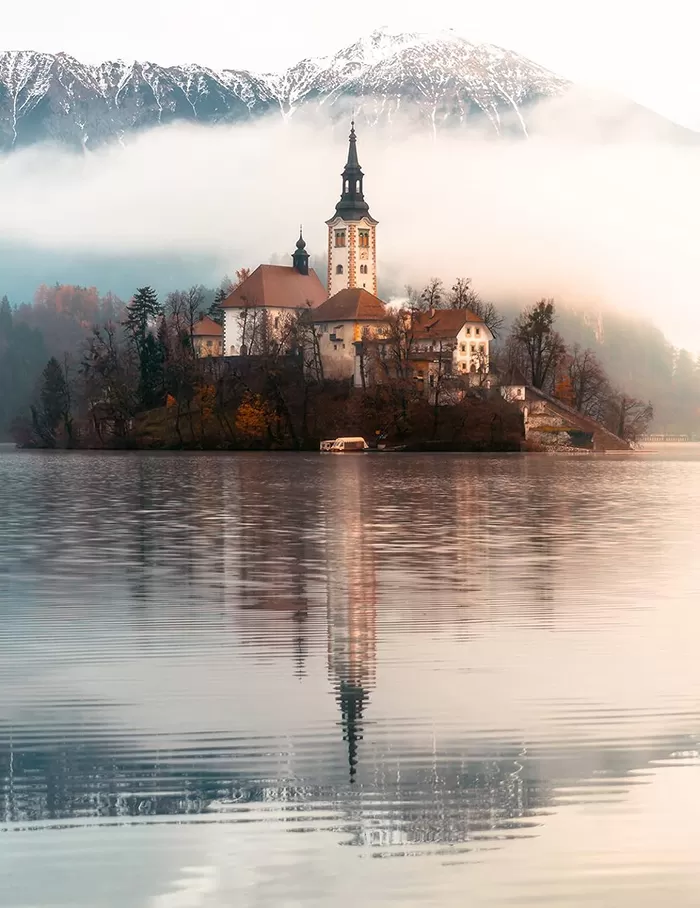 Ravensburger Puzzle slagalica Ostrvo želja Bled Slovenija 1500 delova 12000740