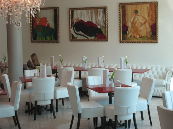 Stolica Sedan TON 313 785 B.4  - dodatni pogled