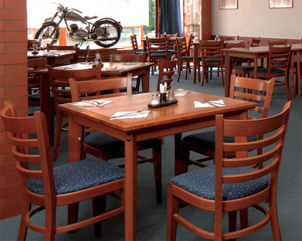 Stolica Budweis TON 313 890 B.4 - dodatni pogled