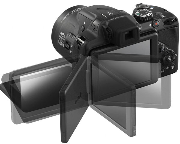 Nikon Digitalni Fotoaparat CoolPix P520 crna - dodatni pogled