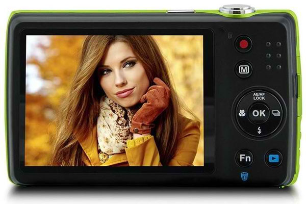 Digitalni fotoaparat Praktica Luxmedia 16-Z52 zeleni 256148 - dodatni pogled