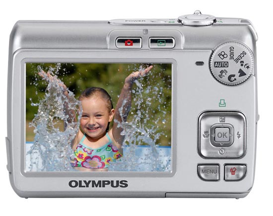 Olympus FE-210 + poklon torbica i XD kartica 1 GB - dodatni pogled