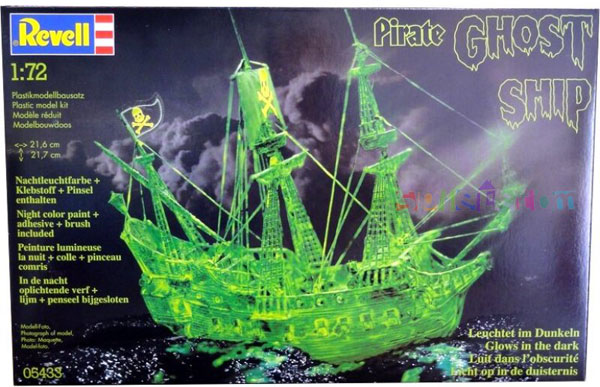 Revell maketa Piratski ukleti brod (sa fosforescentnom bojom) RV05433/150 - dodatni pogled