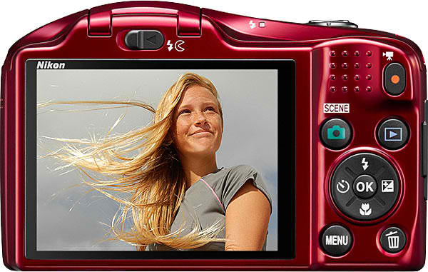 Nikon CoolPix L620 Digitalni Fotoaparat crveni - dodatni pogled