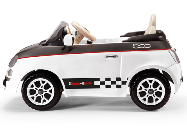 Peg Perego Kabriolet na akumulator Fiat 500 white/black IGOR0065 P75120065 - dodatni pogled