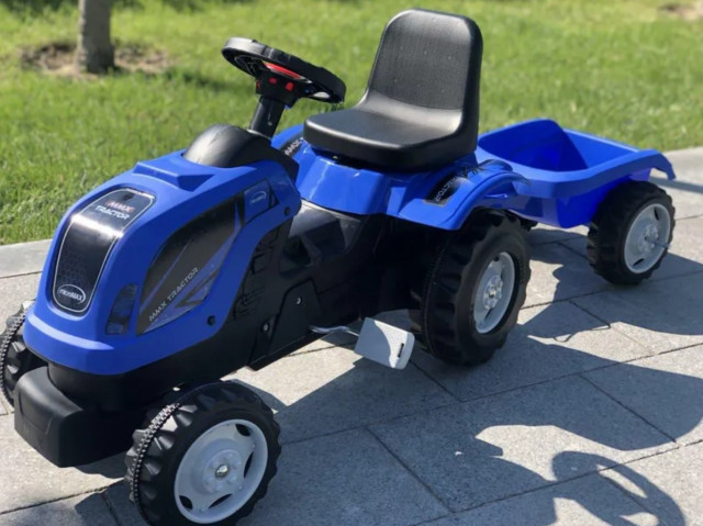 Dečiji traktor na pedale MMX Plavi - dodatni pogled