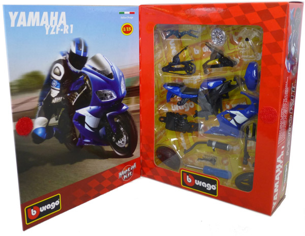Bburago Maketa motora Yamaha YZF-R1 1:18 BU55000 - dodatni pogled