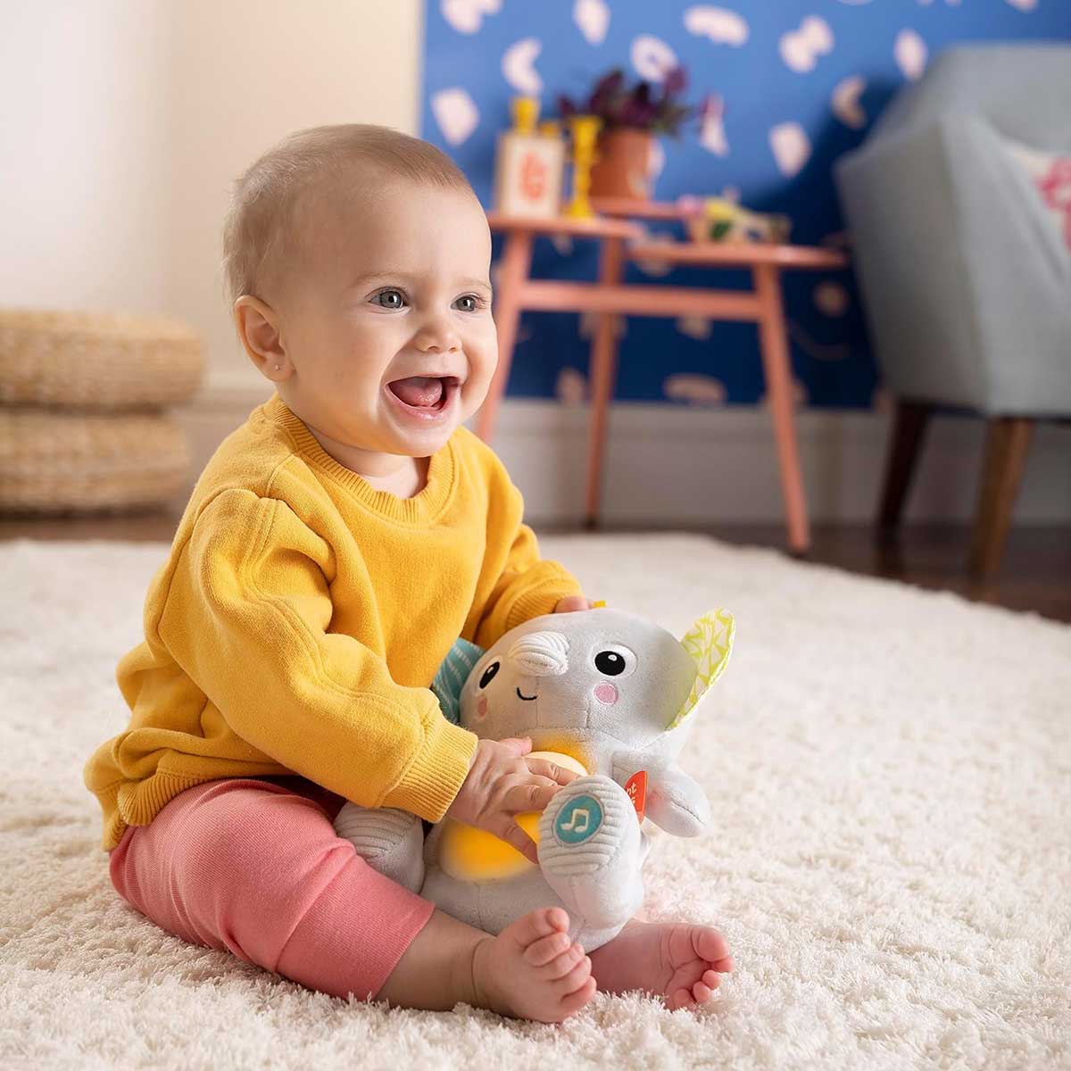 Bright Starts™ Muzička igračka za bebe Hug-a-Bye Baby Elephant 12498 - dodatni pogled