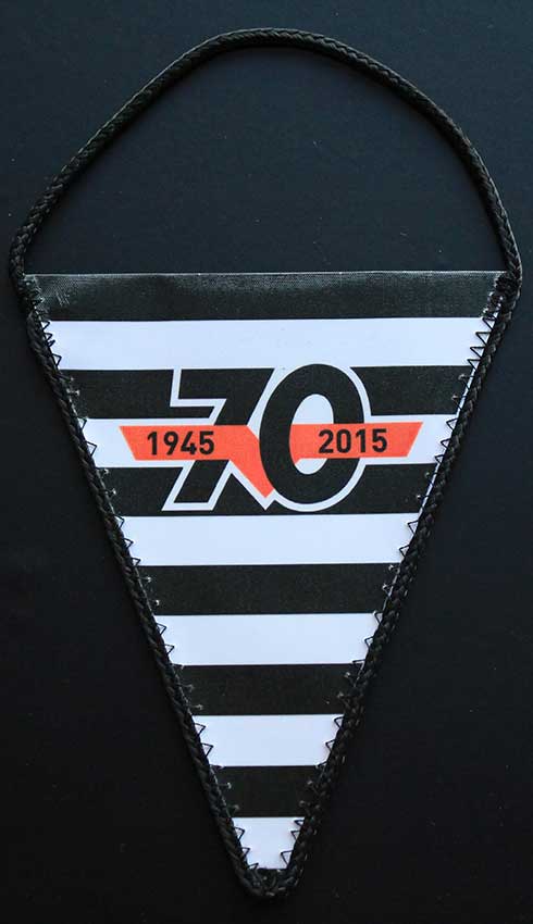 KK Partizan 70 godina Partizana Zastavica Za Automobil - dodatni pogled