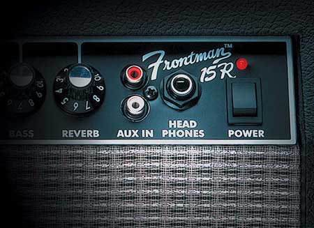Fender Frontman 15R Gitarsko pojačalo - dodatni pogled