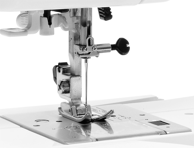 Mašina za šivenje Elna 340 eXplore - dodatni pogled