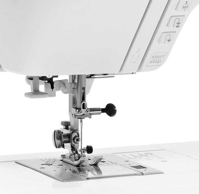 Mašina za šivenje Elna 660 eXperience - dodatni pogled