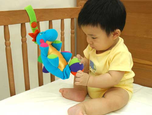 KsKids Igračka za bebe - Zvečka Plavi Dino - dodatni pogled