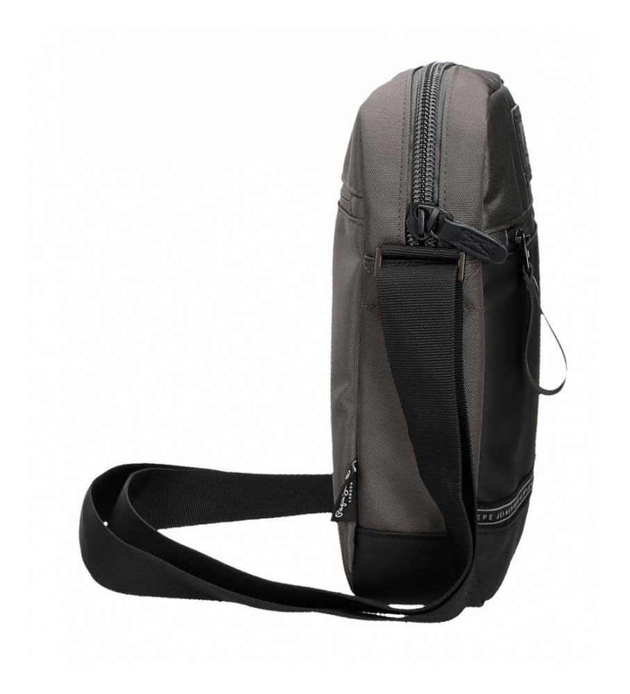 Muška torbica 27cm sa pregradom za tablet Pepe Jeans Stratford grey 70456 - dodatni pogled