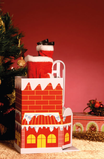 Deda Mraz koji ulazi u dimnjak uz muziku Last Christmas - dodatni pogled