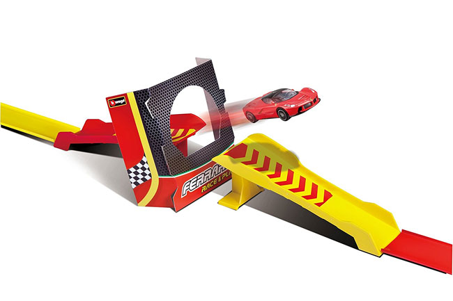 Bburago Ferrari sa skakaonicom BU31248 - dodatni pogled