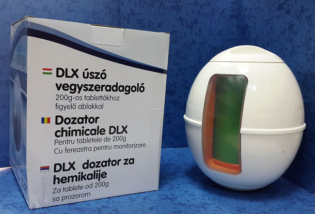 Plutajući dozator hemijskih sredstava u bazenima TKA079 - dodatni pogled