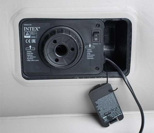 Intex Ultra vazdušni krevet sa pumpom za naduvavanje 152x203x51cm - dodatni pogled