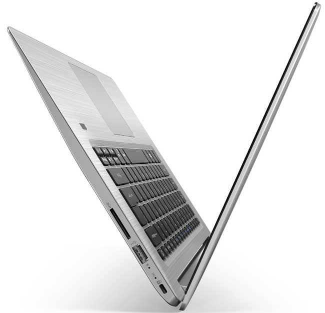 Laptop Acer Swift SF314-52-53S1 14 inča FullHD i5 8GB SSD256 Win10 - dodatni pogled