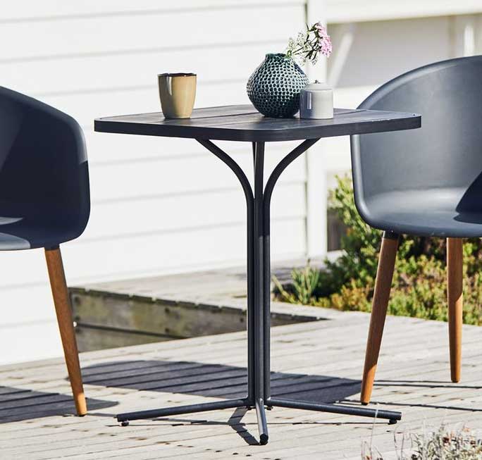 Baštenski stočić Nortie - dodatni pogled