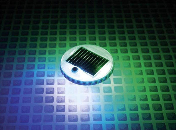 Plutajuća solarna svetiljka za bazen Intex 28695 - dodatni pogled