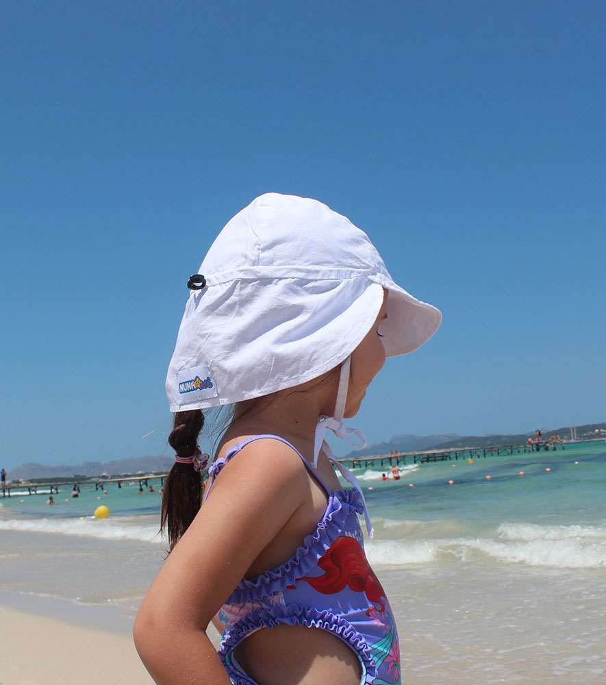 NunaNai kapa za plažu - dodatni pogled