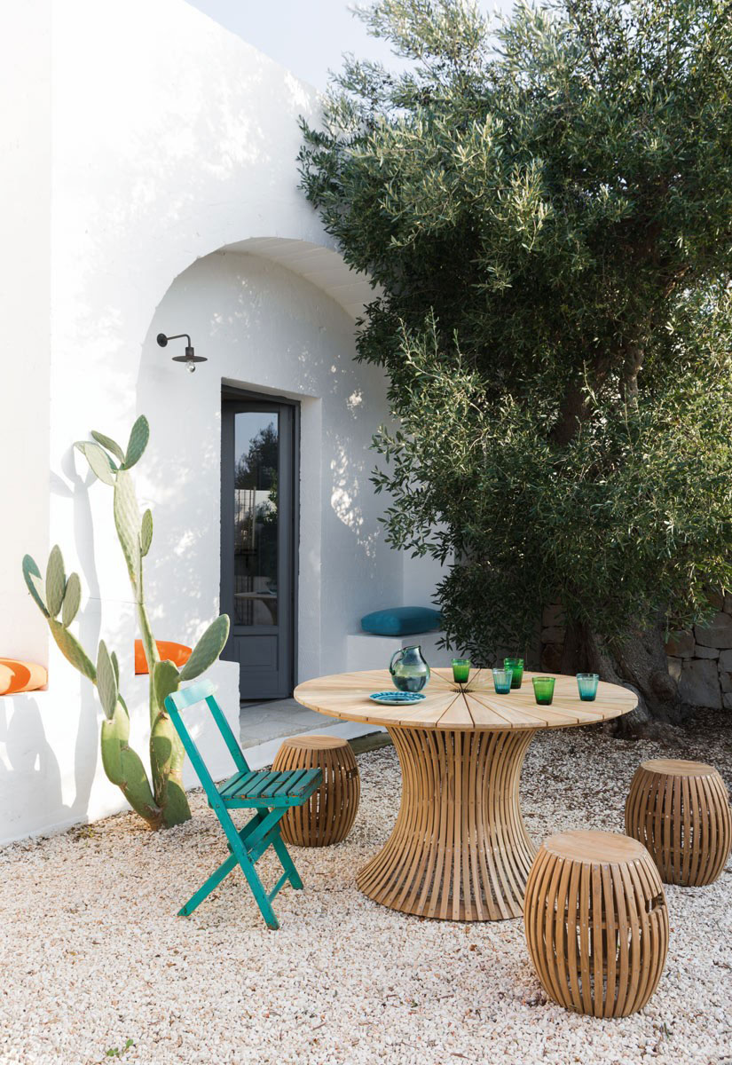 Baštenska Garnitura Od Drveta - 4 Stolice i Sto - dodatni pogled