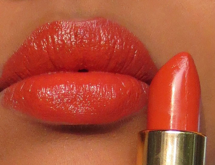 Revlon Super sjajan karmin - 750 Kiss me coral - dodatni pogled