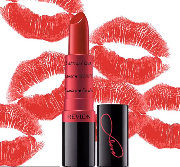 Revlon Super sjajan karmin - Love is one - dodatni pogled