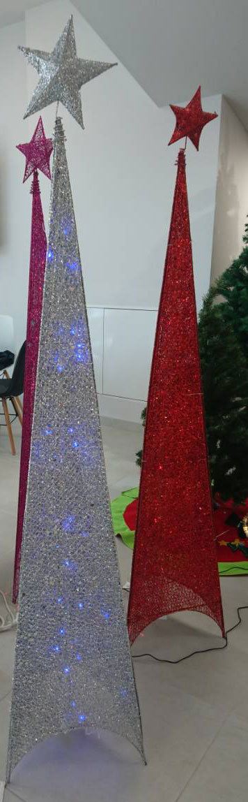 Svetleća Piramida - Crveni Abažur 150 cm Jelka - dodatni pogled