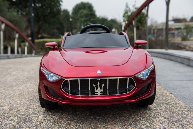 Dečiji automobil na akumulator Maserati Crveni - dodatni pogled
