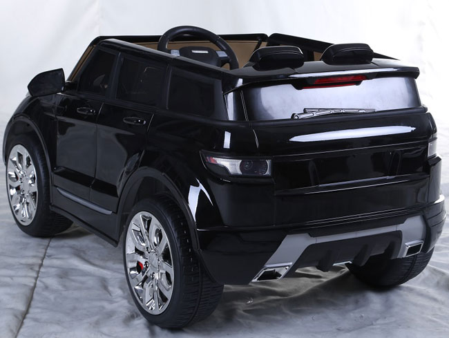 Automobil na akumulator Land Rover crni - dodatni pogled