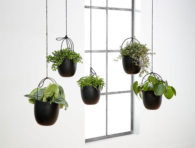 Metalna saksija sa ručkom 14x14 - dodatni pogled