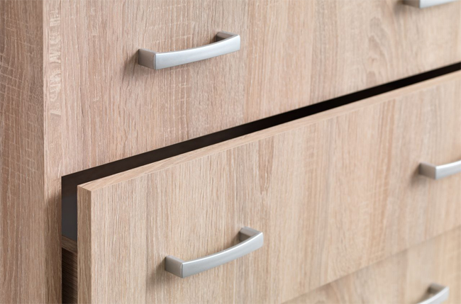 Komoda Spezia 5 fioka hrast - dodatni pogled