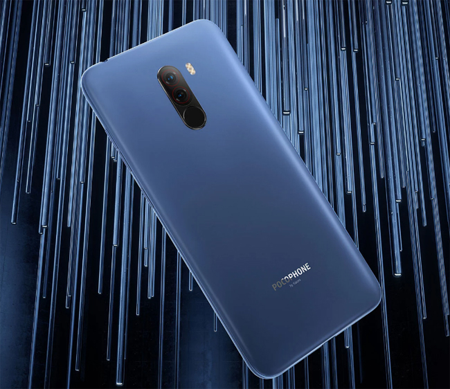 Mobilni telefon Xiaomi PocoPhone 6/64GB Blue Dual SIM - dodatni pogled