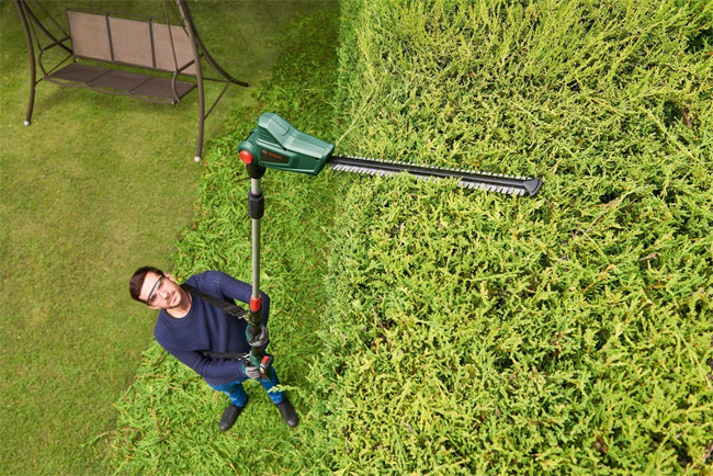 Bosch Akumulatorske makaze za živu ogradu UniversalHedgePole 18 06008B3000 - dodatni pogled