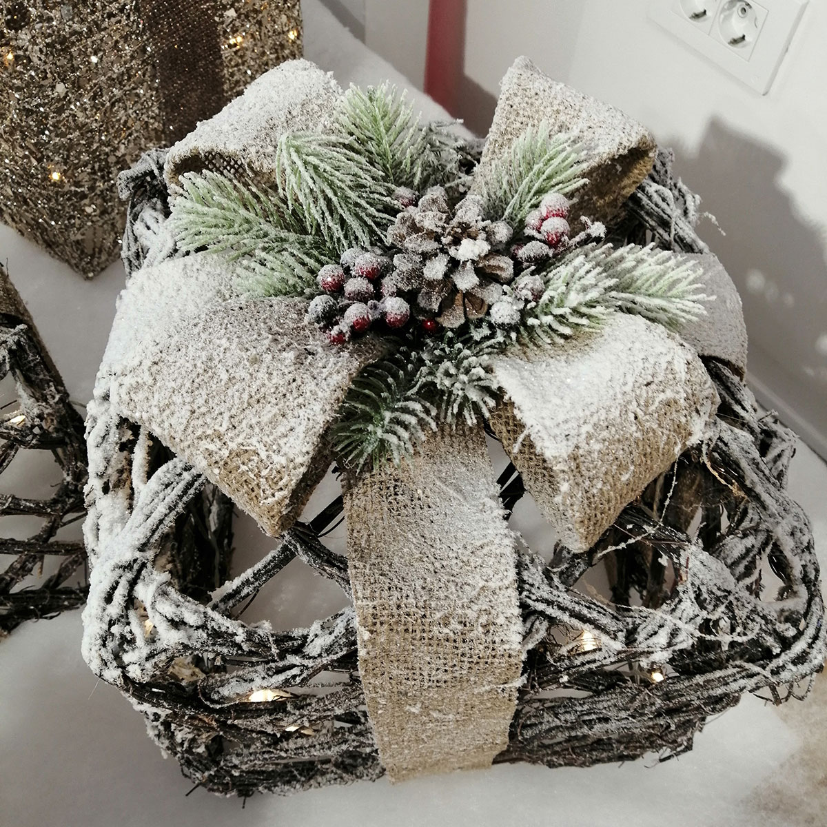 Dekorativne Mrežaste LED Svetleće Poklon Kutije - 3 Komada - Glossy 20 - dodatni pogled